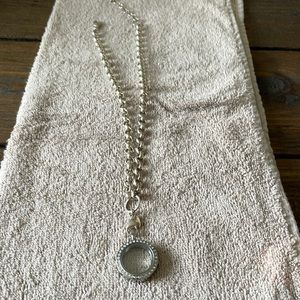 Origami Owl necklace